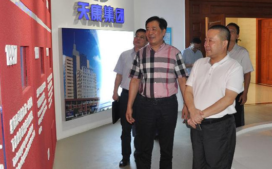 中国农业银行滁州分行行长李晓一行莅临天康考察工作 中国农业银行滁州分行行长李晓一行莅临天康考察工作