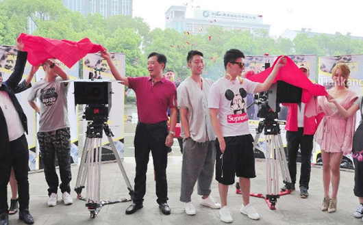 揭布开机 揭布开机