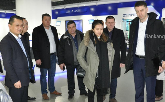 中匈友好协会领导一行莅临天康集团考察 中匈友好协会领导一行莅临天康集团考察