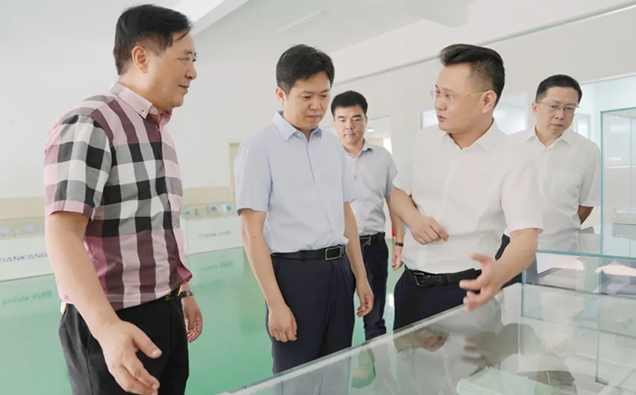 杜永冰调研安徽天康集团 杜永冰调研安徽天康集团