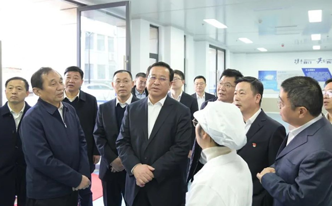 中国化学工程集团有限公司党委书记、董事长戴和根莅临中化天康调研指导工作 中国化学工程集团有限公司党委书记、董事长戴和根莅临中化天康调研指导工作